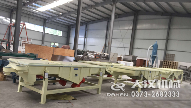 1235直線振動(dòng)篩 1235直線振動(dòng)篩