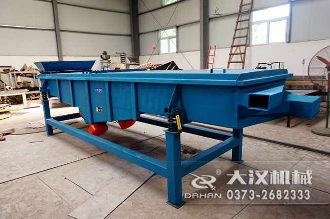 石灰石粉直線振動(dòng)篩 石灰石粉直線振動(dòng)篩